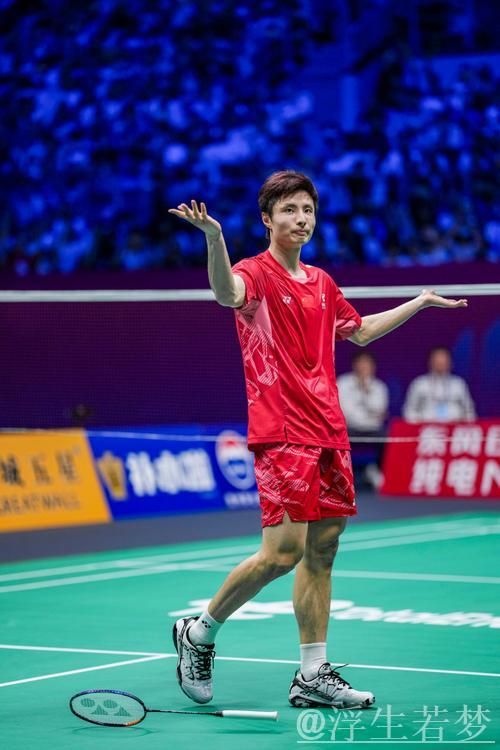 石宇奇精彩扣杀引领苏迪曼杯中国队十佳瞬间